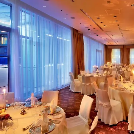 Grand River Park, A Luxury Collection Hotel, 5* Pressburg
