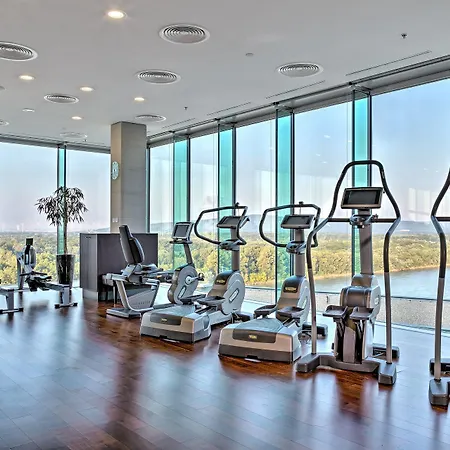 Готель Grand River Park, A Luxury Collection Hotel,