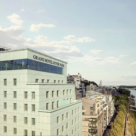 Grand River Park, A Luxury Collection Hotel, Братислава