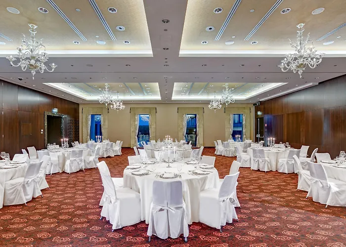 Grand River Park, A Luxury Collection Hotel, Отель 5*